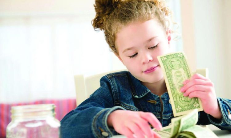 طرق ادخار المال للاطفال